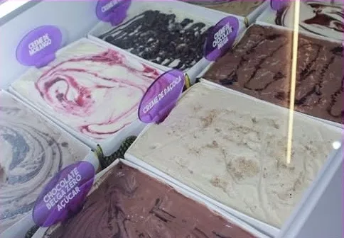 Cremes variados no freezer